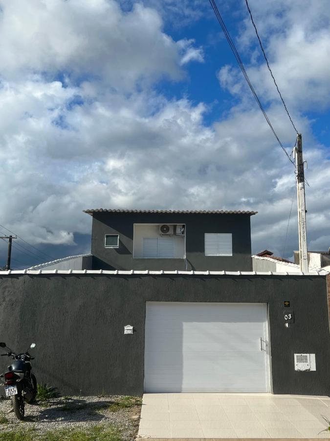 Sobrado Com Piscina E Area Gourmet Na Praia Da Enseada グァルジャー エクステリア 写真