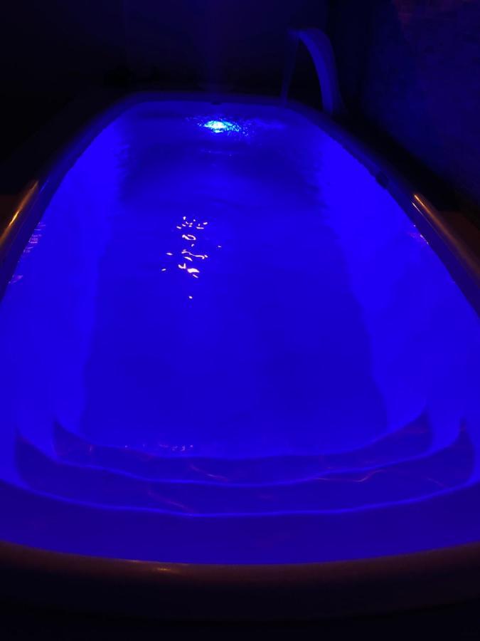 Sobrado Com Piscina E Area Gourmet Na Praia Da Enseada グァルジャー エクステリア 写真